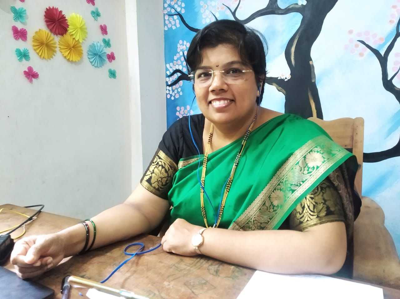 Dr. Sumedha Naik; Online Classes; Teach Online; Online Teaching; Virtual Classroom